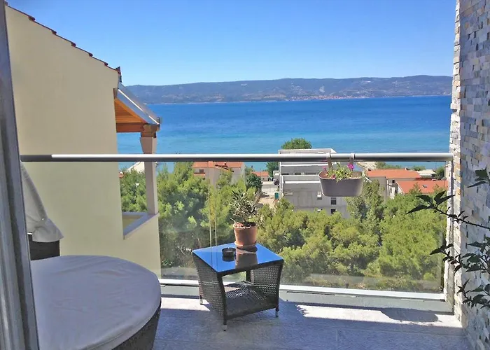 Lavander Apartments Omis