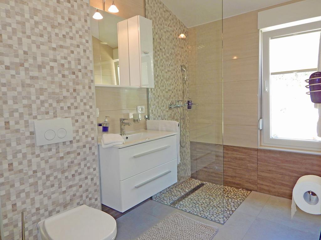 Apartment Lavander Omis