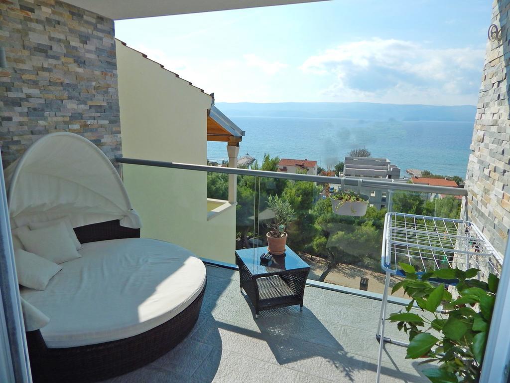 Lavander Omis Duce